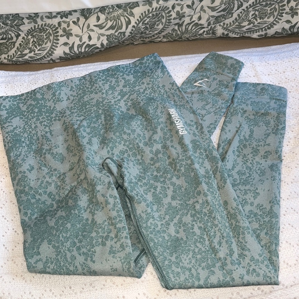Aqua Gymshark leggings size xs